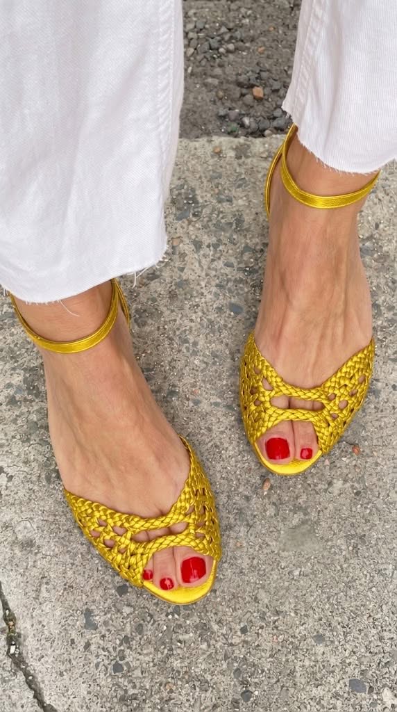 Juanita | Sandalias Doradas Trenzadas
