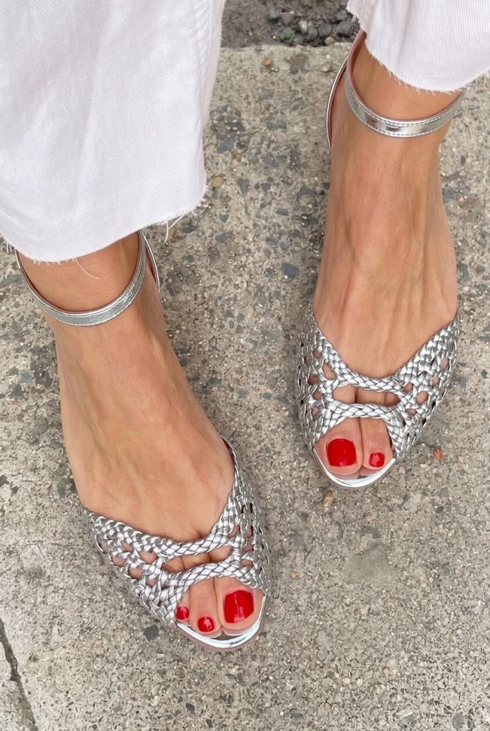Juanita | Sandalias Doradas Trenzadas