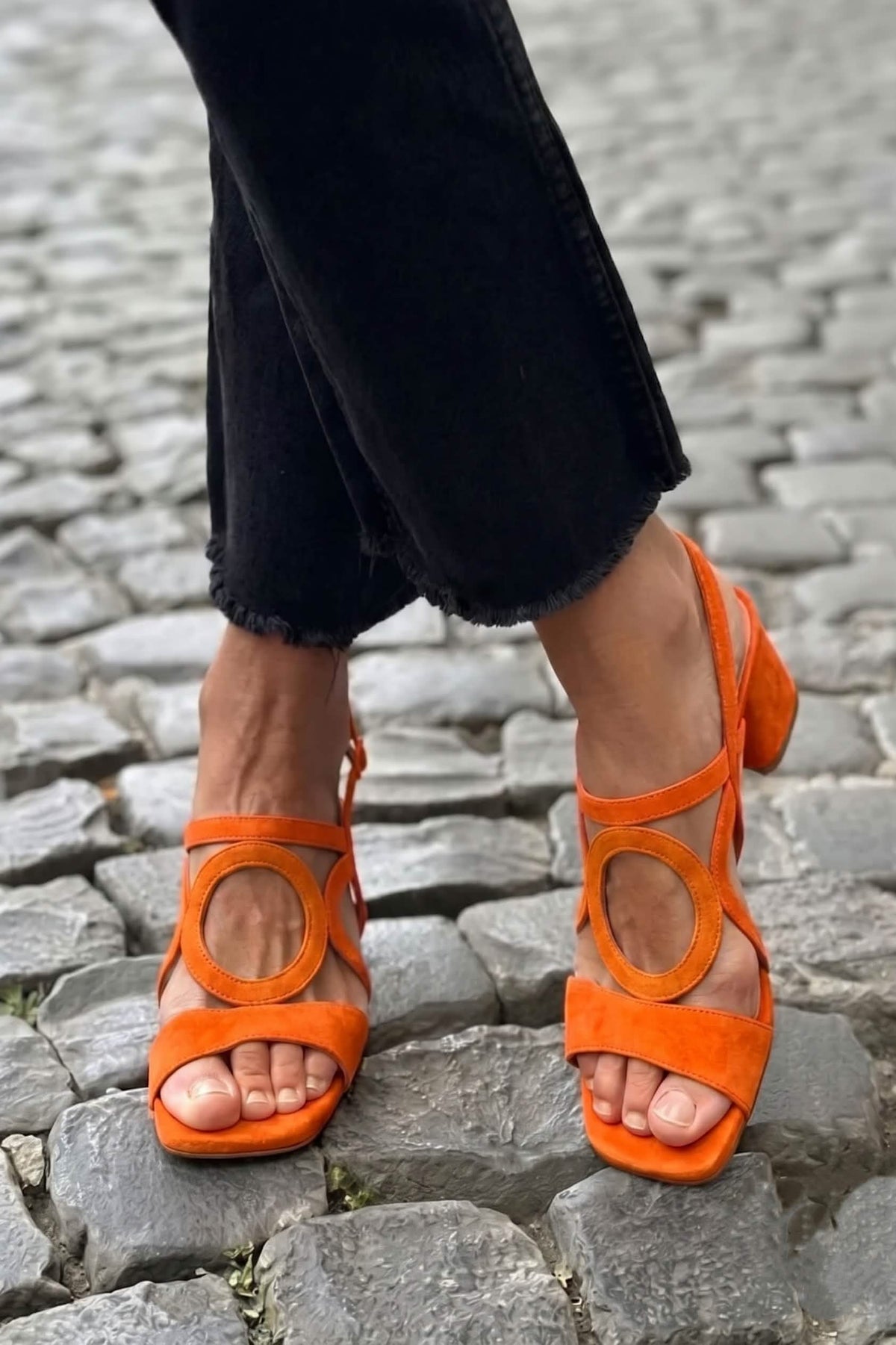 Ermelinda | Sandalias Vibrantes de Verano