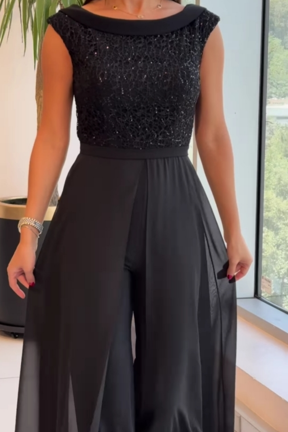 Anabel™ Jumpsuit de Gala Negro con Falda de Chifón Superpuesta
