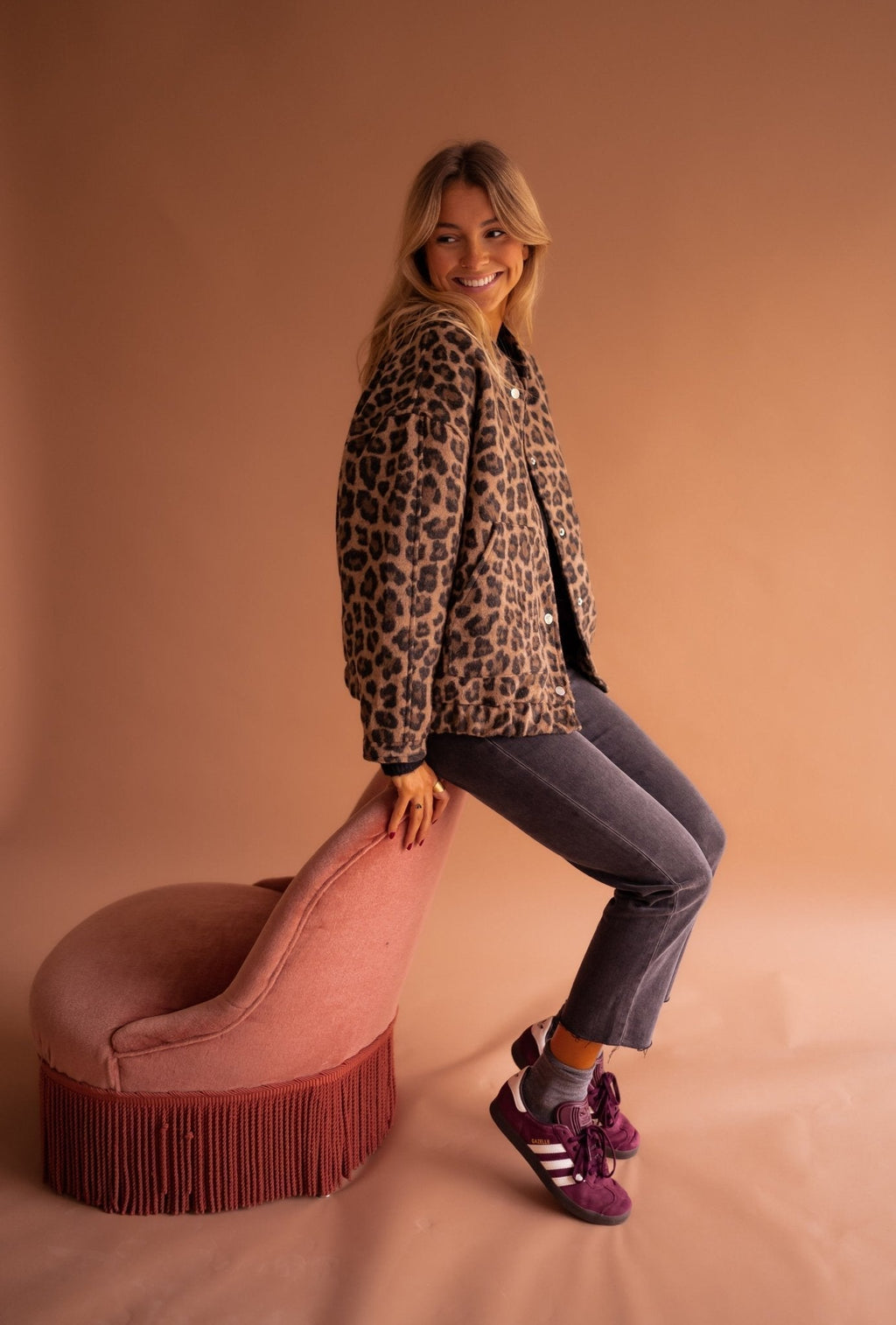 Campeche™ Chamarra Corta para Mujer con Estampado de Leopardo